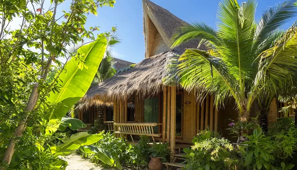 هتل فی فی کوکو بیچ ریزورت